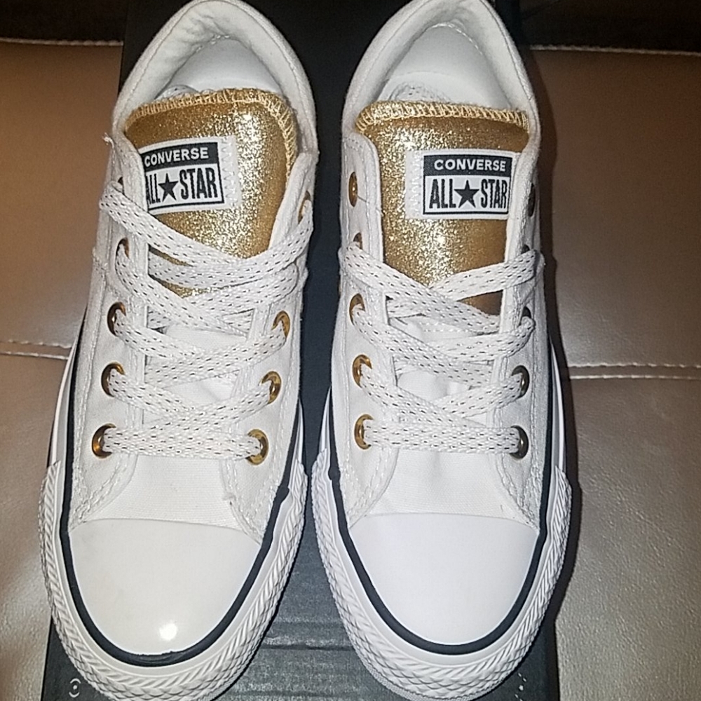 Converse
